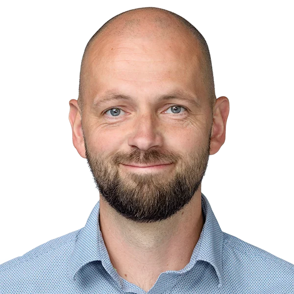 Jeppe Tokkesdal beretter, at Vestjyllands Andel har købt cirka dobbelt så meget korn af høsten 2023, som de plejer at have på dette tidspunkt af året. Foto: Vestjyllands Andel