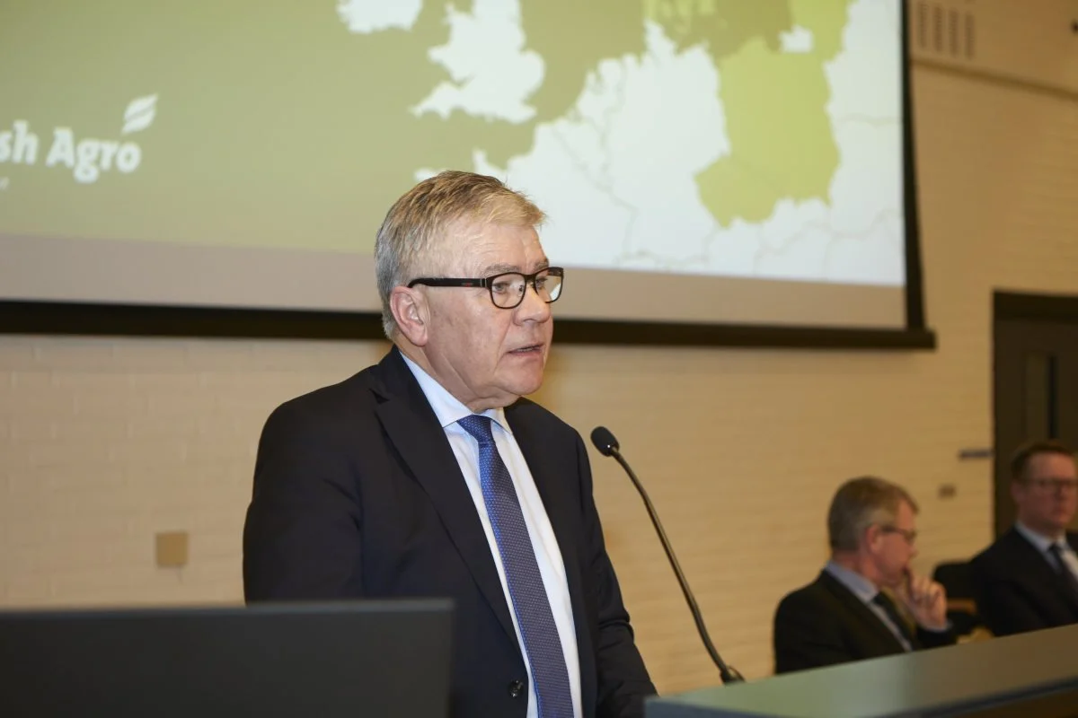 Jørgen H. Mikkelsen, formand hos Danish Agro, oplyser, at overskudsudlodningen kan drøftes på generalforsamlingen og regionsmøderne. Arkivfoto