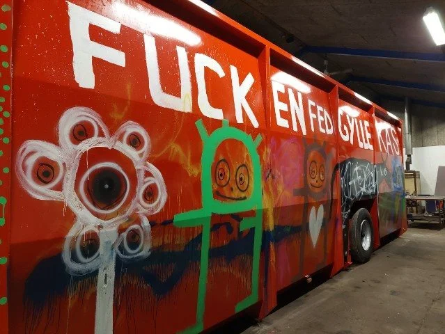 »Fuck en fed gylle kas«.