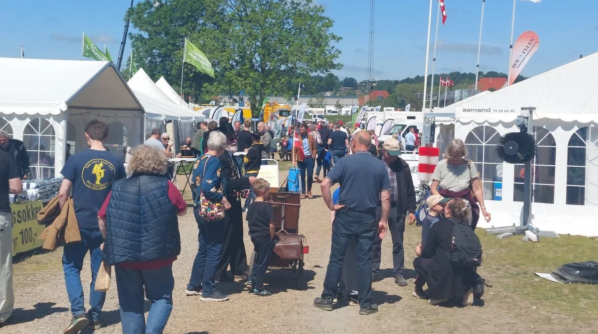 Forberedelserne 2023-udgaven af Det Sønderjyske Fællesdyrskue er i fuld gang. Hér et foto fra sidste års skue, der blev afviklet i flot sommervejr med 23.000 gæster over de to dyrskuedage. Arkivfoto: John Ankersen