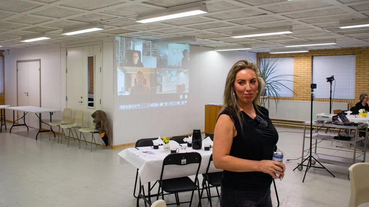 Louise Simonsen, formand for Danske Mink, håber, at fornuften sejrer, og at restriktionerne bliver lempet endnu mere, når hun i den kommende måned skal mødes med veterinærdirektør Charlotte Vilstrup fra Fødevarestyrelsen. Foto: Henning K. Andersen