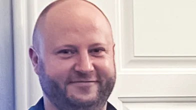 - Det her er en lille, men meget vigtig sejr i et stort system, siger mælkeproducenten Kim Skou Rasmussen fra Egeby nord for Otterup. Fotos: KHL 