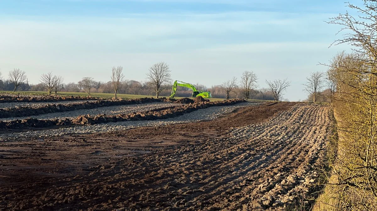 Sønderskov Museum er i gang med arkæologiske undersøgelser af byggefeltet  til det kommende biogasanlæg ved motorvejen nord for Lunderskov. Pressefoto