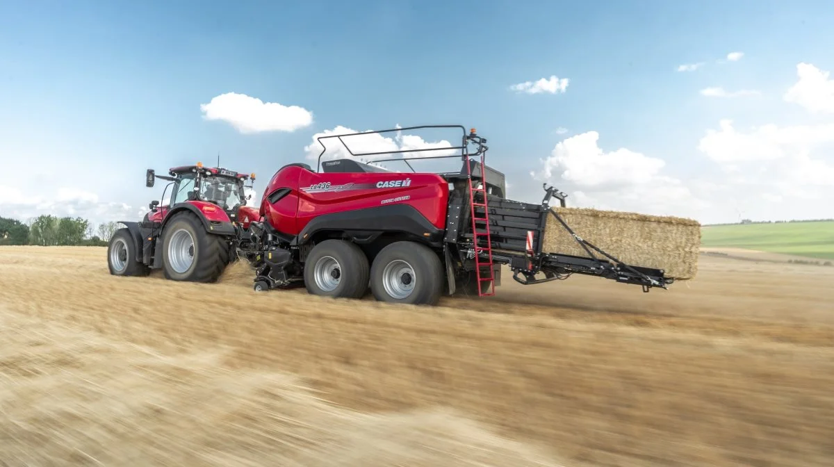 Case IH firkantpresser LB 436 HD runder de 50 solgte i Danmark. Ifølge Case IH er målet 100 pressere inden høsten 2025. Pressefoto 