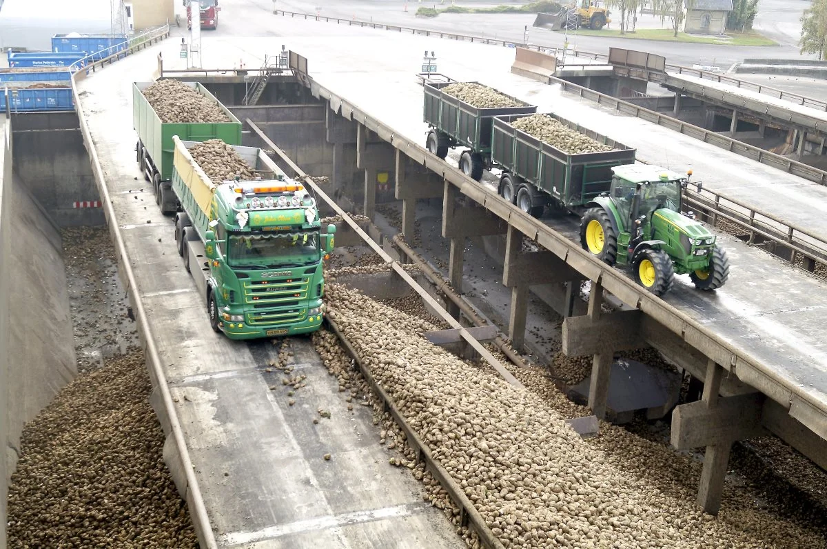Lige nu er det ved at blive afgjort, hvor grænserne for de to nye transportører skal gå. Foto: Arkiv