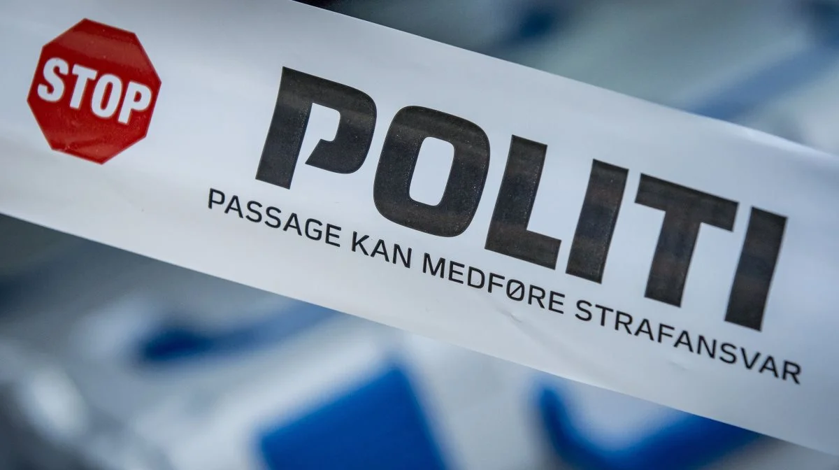 Lørdag måtte Nordjyllands Politi rykke ud til en arbejdsulykke udenfor Hadsund, hvor en vietnamesisk mand på 26 år var blevet klemt ihjel i en foderblander. Foro: Rigspolitiet