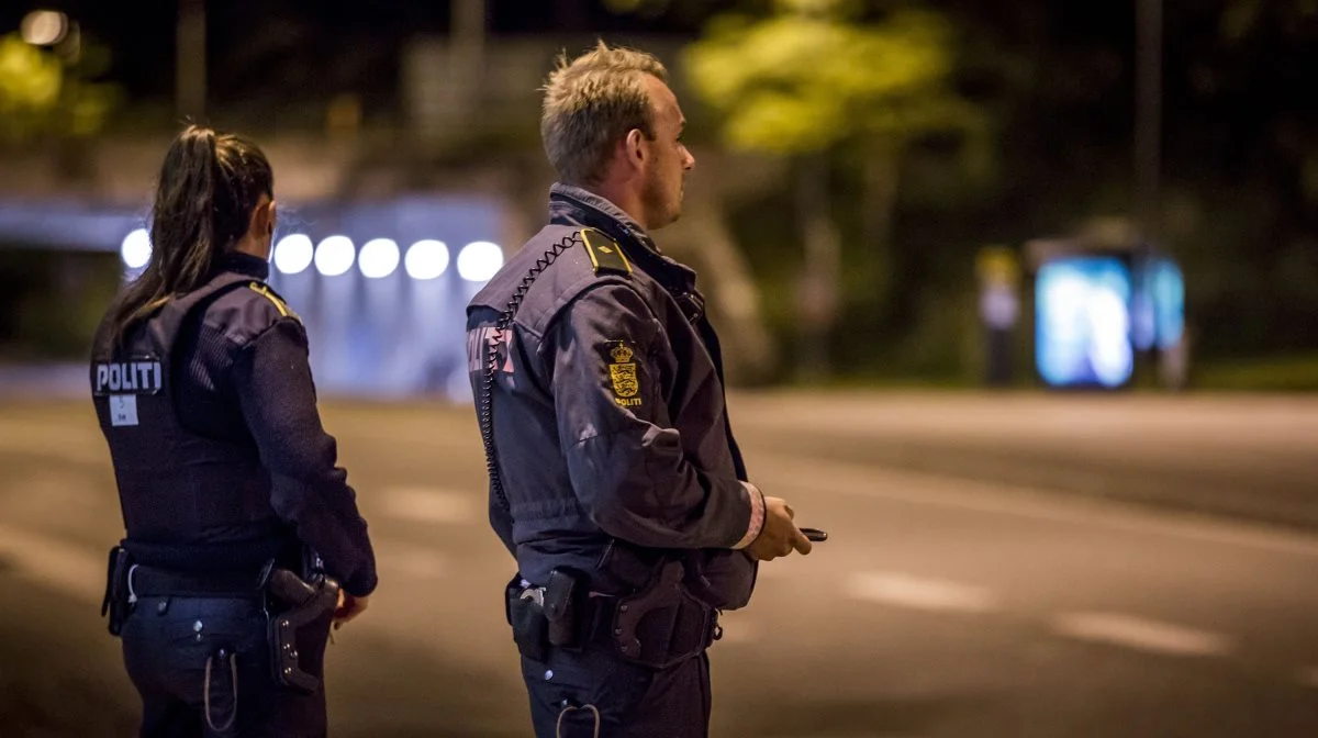 Fyns politi måtte rykke ud til et trafikuheld på Østfyn tidlig onsdag morgen, hvor et køretøj havde ramt tre-fire køer. Foto; Rigspolitiet