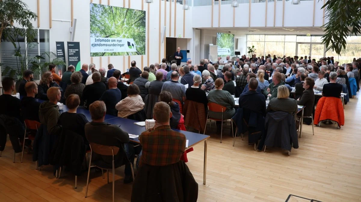 Over 170 mennesker blev klogere på de kommende ejendomsvurderinger, da LandboNord havde inviteret til informationsmøde. Foto: LandboNord
