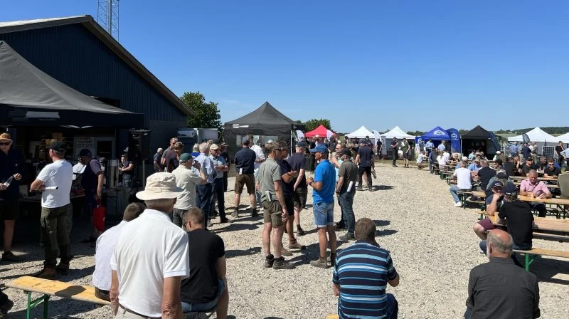 Der var masser af interesse for det årligt tilbagevendende Plantetræf på Lyngbygaard ved Aarhus. Foto: Kasper Stougård