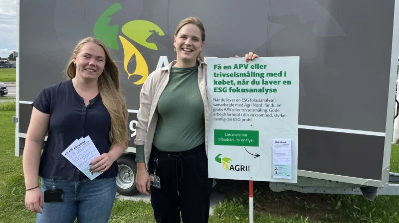 Grethe Skjødsholm og Anne Sophie Gøllnitz er ESG- og bærdygtighedsrådgivere hos Agri Nord. De står klar til at snakke med gæsterne på Agri Nords stand. Foto: Agri Nord