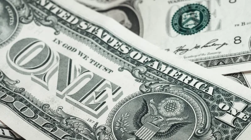 Dollarkursen er fortsat i kortsigtet ned-trend overfor danske kroner