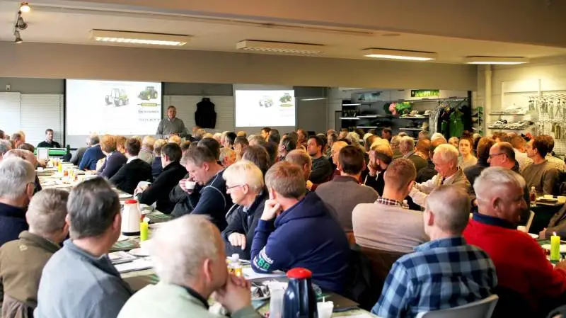 Med 130 deltagere var det et stort tilløbsstykke, da tre sjællandske frøavlerforeninger havde frødag hos Semler Agro i Næstved.