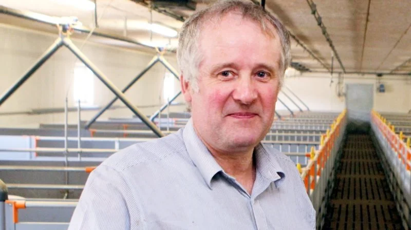 Tidligere svineproducent Jørgen Jakobsen har som formand for en lokal støtteguppe for etableringen af et friplejehjem i Låsby forsøgt at købe en mark af Søren Herman Bertelsen, men har fået nej alle gange. Det er samme mark, som kommunen nu ønsker at ekspropriere til et kommunalt plejehjem. Arkivfoto: Anne Woflenberg