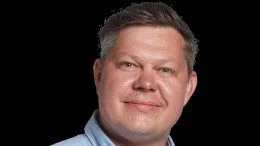 Ifølge dyrlæge Christian Simon Christoffersen skal man se mykotoksiner som en døråbner for uønskede bakterier og lignende, som kan skade dyret. Foto: Fotograf Lund