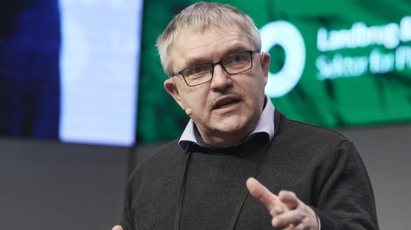 - Det er jo ikke kommet helt bag på os. Det vil jeg ikke sige, at det er, for noget af det havde vi mistanke om. Vi har sådan set bare ikke fået indregnet den mistanke, som vi havde, også omkring arealet, siger Jørgen E. Olesen omkring de nye tal for lavbundsjorde i Danmark. Arkivfoto: Erik Hansen