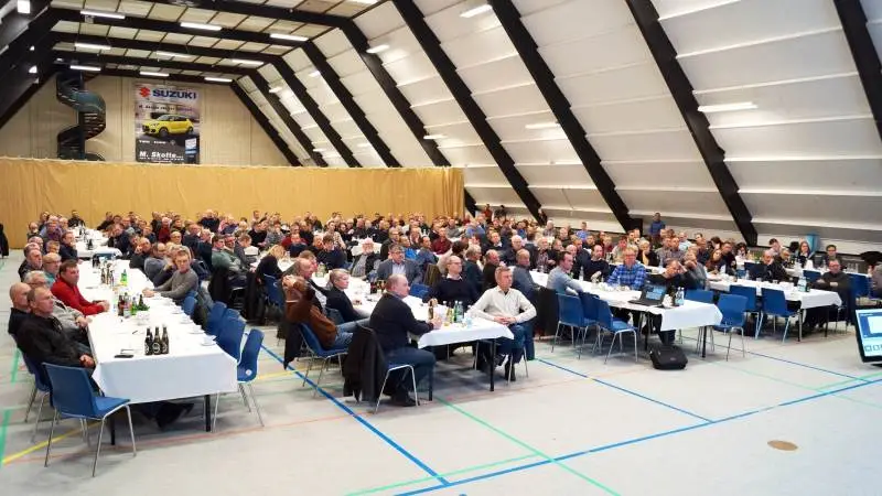 Flere end 350 roedyrkere, konsulenter, forædlere, forsøgsmedarbejdere med flere, var mødt op til NBR og Nordic Sugars inspirationsdag i Sakskøbing. Fotos: Henrik Sieben.