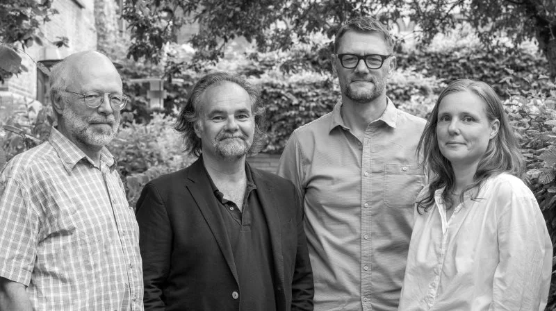 Fire uafhængige økonomer udgør formandskabet for De Økonomiske Råd – de såkaldte økonomiske vismænd. Fra venstre: Lars Gårn Hansen, Carl-Johan Dalgaard, Jakob Roland Munch og Mette Ejrnæs. Foto: Det Økonomiske Råd
