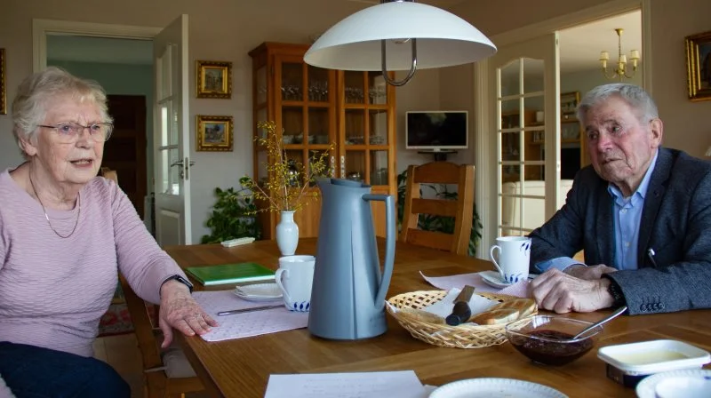 Tabet af 18 millioner kroner i 1983, da privatslagteriet i Kødbyen måtte lukke, var en vanskelig tid for ægteparret Solveig og Aage Jakobsen. De har stået last og brast gennem mangt og meget, siden de blev gift i 1959. Foto: Anne Wolfenberg