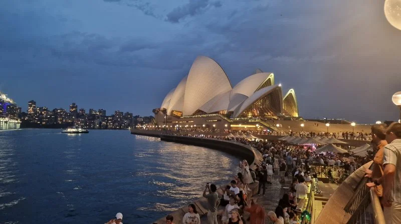 Et af verdens mest berømte bygningsværker er operahuset i Sydney tegnet af den danske arkitekt Jørn Utzon. Det skal selvfølgelig besøges. Foto: Jørgen P. Jensen