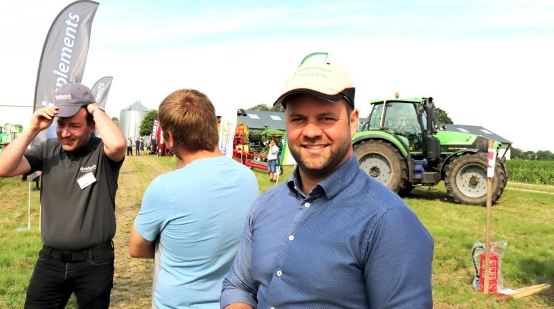 - Det har været vigtigt for mig som formand for Frøsektionen, at Store Frødag er for alle uanset hvilket frøfirma, som man er tilknyttet – uden at jeg ellers har haft nogen indflydelse på tilrettelæggelse af dagen, siger Troels Prior Larsen - her i 2019 på sidste Store Frødag, der arrangeres hvert femte år. Arkivfoto: Jørgen P. Jensen