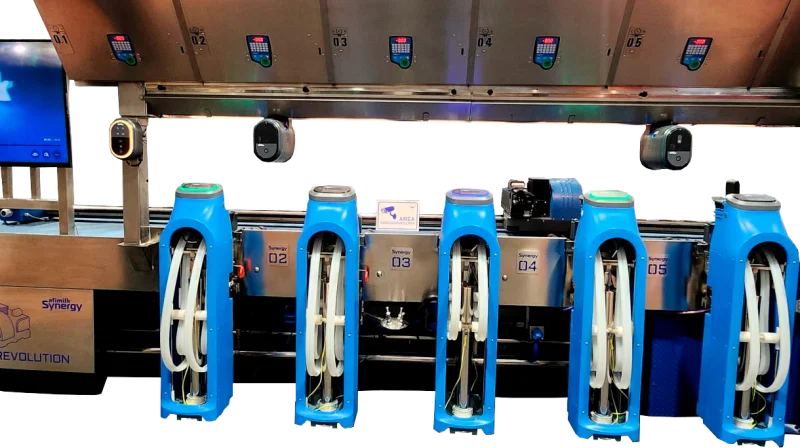 Afimilk Synergy robotsystemet er beregnet til batch-malkning af op til 2x35 køer pr. gang. Pressefoto: Grotrian A/S