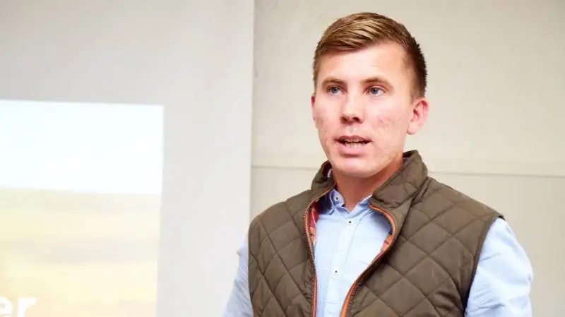 - For os er det centralt at få flere om buddet, når vi går ud for at handle, siger den midtsjællandske svineproducent Kim Kjær Knudsen. Han er en af investorerne i handelsplatformen Commoditrader, som nu officielt er åbnet.
