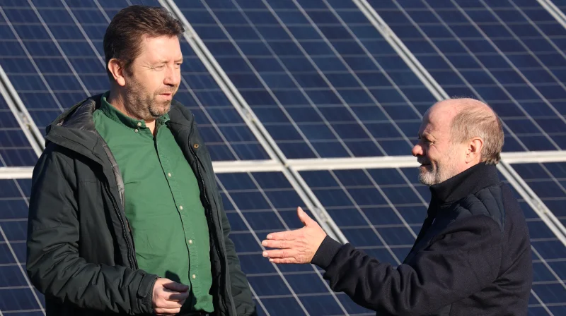 Landbrugsvirksomheder har allerede investeret massivt i solceller. Nu bliver batterilagring det næste store skridt i den grønne omstilling.