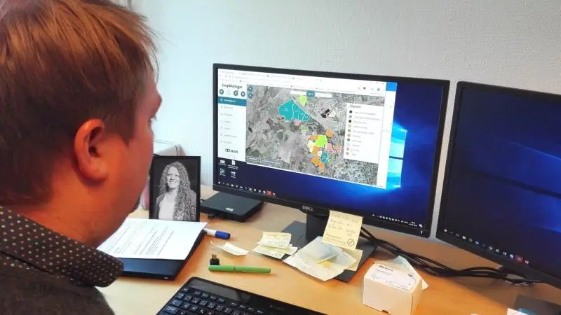 Det er vores mål, at vi i fremtidens septoria-model i CropManager kan anvende data fra eksempelvis de vejrstationer, der står ude ved nogle af de danske bedrifter, skriver Jesper Riber Nielsen, product portfolio manager og Carsten Fabricius, afdelingsleder, Planteinnovation, Seges.
