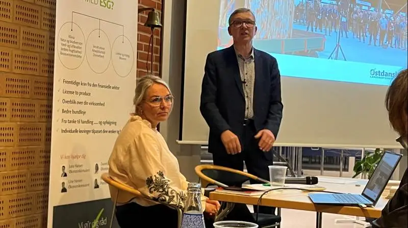 Mette Engel og Henrik Nordgaard Hansen, henholdsvis direktør og formand for Østdansk Landboforening, kan se tilbage på et godt år for foreningen. Foto: Jesper Hallgren