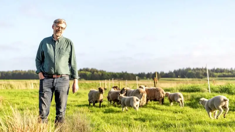 Erik Poulsen (V) stiller op til Europa-Parlamentet. Han elsker naturen og livet på landet og derfor vil han kæmpe for dansk landbrug.