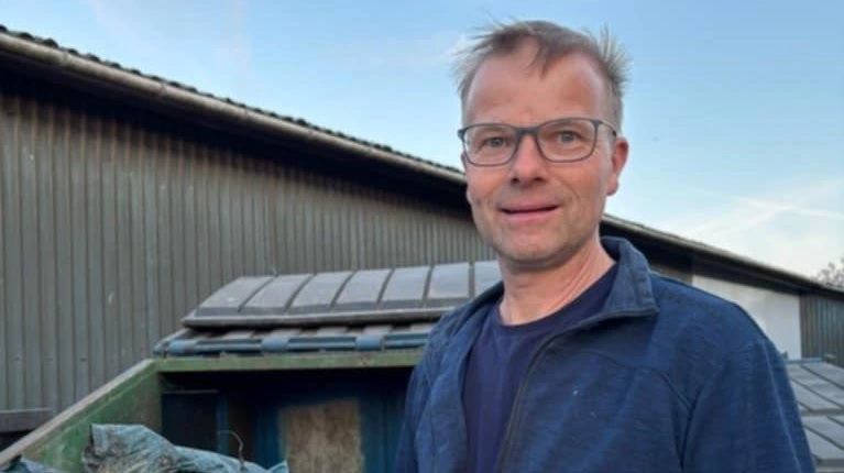 To år efter etableringen af organisationen Dansk Landbrugsplast Indsamling tager partnerskabet nu - med en ny indsamlingsordning - første skridt i en samlet løsning for håndtering af plast og emballager i landbruget. Ansvaret bliver håndteret som en fælles brancheløsning for landbruget og det omkringliggende erhverv og ifølge kredsformanden for Arla på Fyn, så er landbruget klar.
