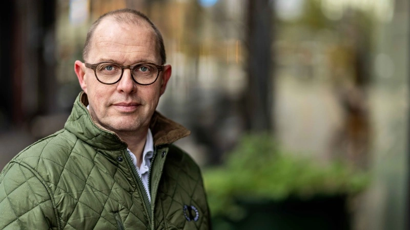 Viceformand i Landbrug & Fødevarer, Martin Hjort Jensen, kalder urenset spildevand for »ulækkert« og kræver, at regeringen leverer på løftet om en afgift på spildevandsoverløb. - Det handler om ordentlighed, siger han. Pressefoto