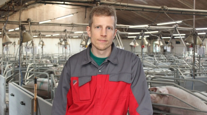 - Vi er klar til at føre sagen for domstolene, siger Jeppe Bloch Nielsen, formand for Danske Svineproducenter, som ikke vil acceptere, at danske svineproducenter stilles dårligere end kollegaerne i resten af EU. Arkivfotos: Anne Wolfenberg