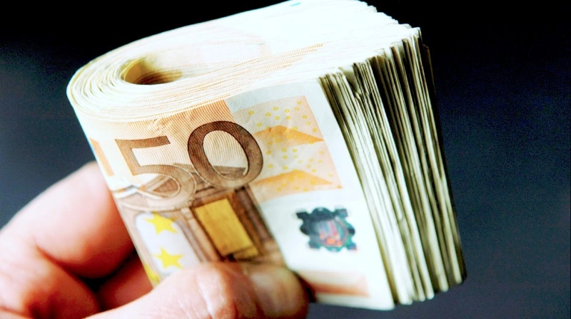 Stablecoins er digitale udgaver af traditionelle valutaer som euroen – en bro mellem klassisk finans og blockchain. Arkivfoto