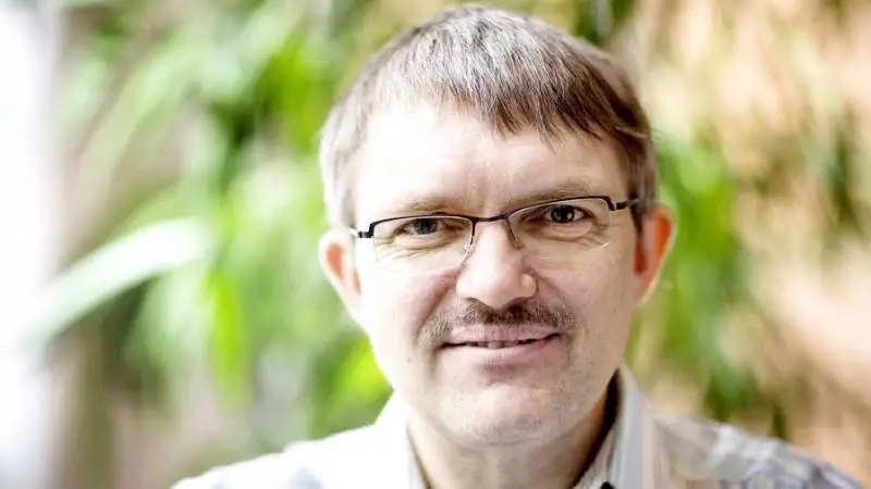 Jørgen E. Olesen, professor på Aarhus Universitet, sender nu voldsom kritik afsted mod sin kollega på eget universitet, Stiig Markager.