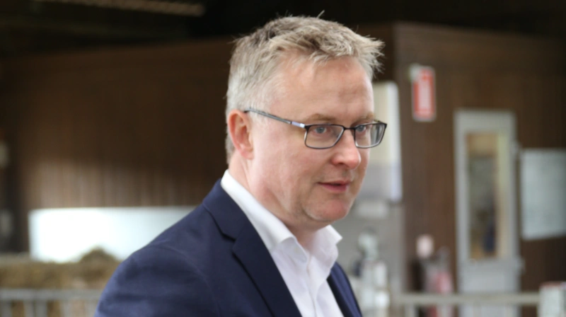 Fødevareminister Jacob Jensen redegjorde på samråd for flere initiativer, der skal være med til at nedbringe forbruget af antibiotika i dansk svineproduktion. Arkivfoto: Henriette Lemvig
