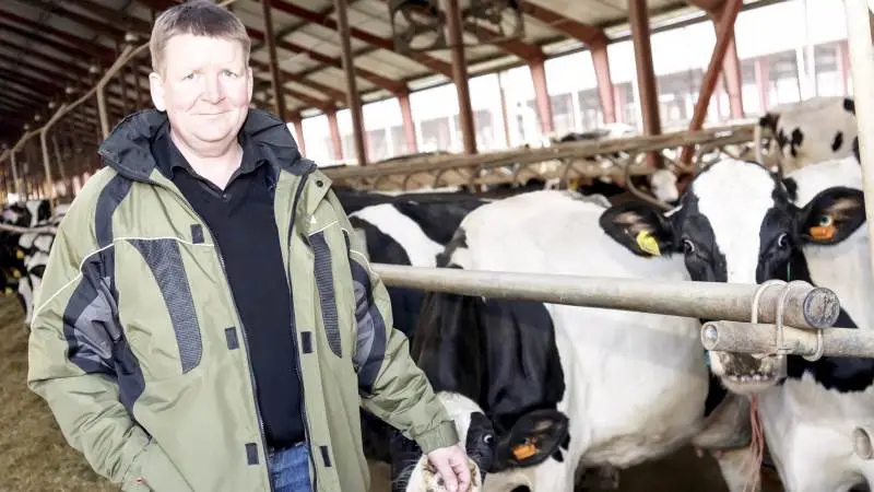 - Med købet af Hospoda Invest A/S underbygger vi vores ambitiøse vækststrategi vedrørende investeringer i – og drift af – bæredygtige landbrug i Østeuropa, siger administrerende direktør i FirstFarms, Anders H. Nørgaard.