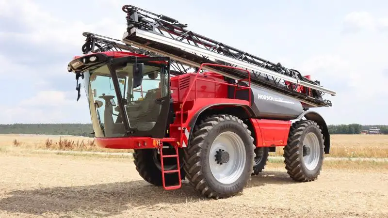 Horsch har i denne uge lanceret to nye selvkørende sprøjter, Leeb PT 8.300-serie og PT 6.300-serie, med en tankkapacitet på henholdsvis 8.000 liter og 6.000 liter og med en varieret bombredde helt op til 42 meter. Foto: Per Jørgensen