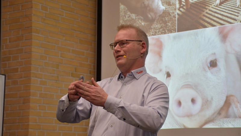 Ifølge rådgiver Peter Mark Nielsen er konklusionen i en ny undersøgelse, at danske normer for vitaminer til smågrise alt i alt stadig er godt dækkende, selvom de er ved at være 35 år gamle. Arkivfotos: Camilla Bønløkke