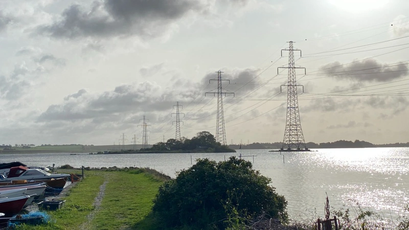 Energinet er nu blevet færdige med et nyt projekt på Lolland. Selskabet har gang i en lang række projekter landet over, for det haster med at få udbygget elnettet. Arkivfoto: Energinet