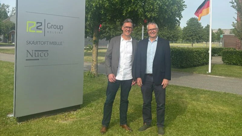 R2 Agro styrker sin tyske satsning med lokal repræsentation og ansættelsen af brancheveteranen Jens Reimann. Fra venstre: Jens Reimann og Lars Laursen. Foto: R2 Agro