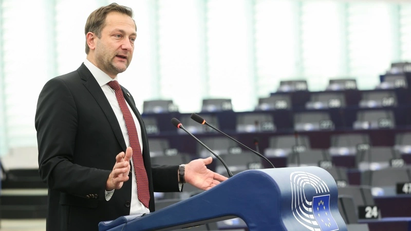 Landbrugskommissær Christophe Hansen mangler økonomisk klarhed før han kan nå i mål med en CAP-reform. Foto: Alain Rolland.