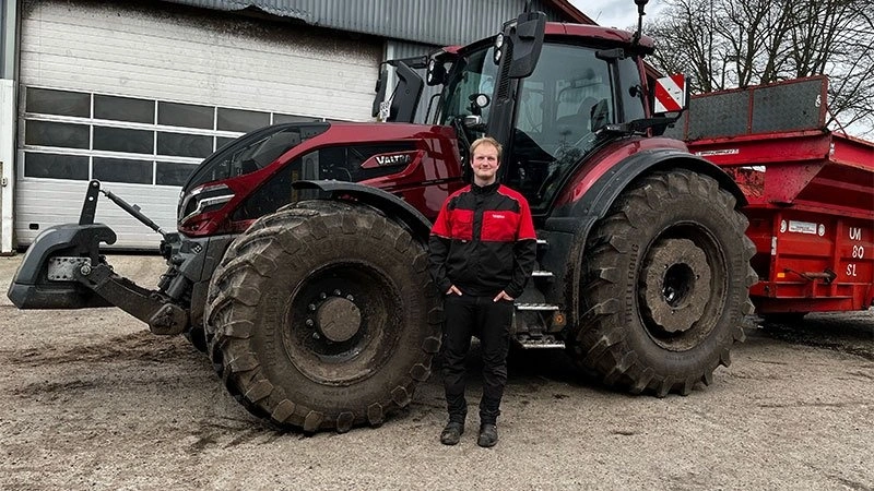 Nicklas Kousgaard Jørgensen har 350 økologiske søer ved Hovborg og driver 200 hektar. Arkivfoto
