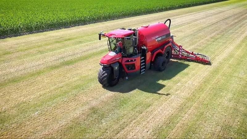Vervaet Hydro Trike 3.0-gyllemaskine får tanke på 17 eller 21 kubikmeter, 530 hk og en lift med ti tons løftekapacitet. Den nye transmission leverer op til 45 procent mere trækkraft ved lave hastigheder. Pressefoto