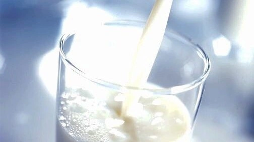 Samspillet mellem forskellige bioaktive stoffer i mælk øger den sundhedsmæssige værdi, viser forskning.