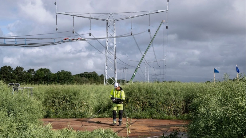 Hvad skal der på? Der skal fart på! Energinet skal i fremtiden kunne være mere handlekraftig og hurtigere kunne udbygge elnettet i Danmark, lyder det fra det statslige selskab, efter fyringen af administrerende direktør Thomas Egebo. Arkivfoto: Energinet