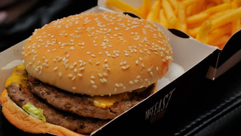 Danish Crowns nye burgerfabrik og 10-årige McDonald's-aftale skal løfte værdien af dansk oksekød og noteringen til landmændene. Foto: Chris Bloom via Flickr.com