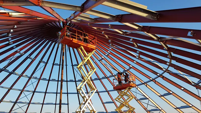 Sukup Europe etablerer eget montagefirma og overtager medarbejdere, udstyr og erfaring fra sin mangeårige montagepartner. Fotos: Sukup Europe