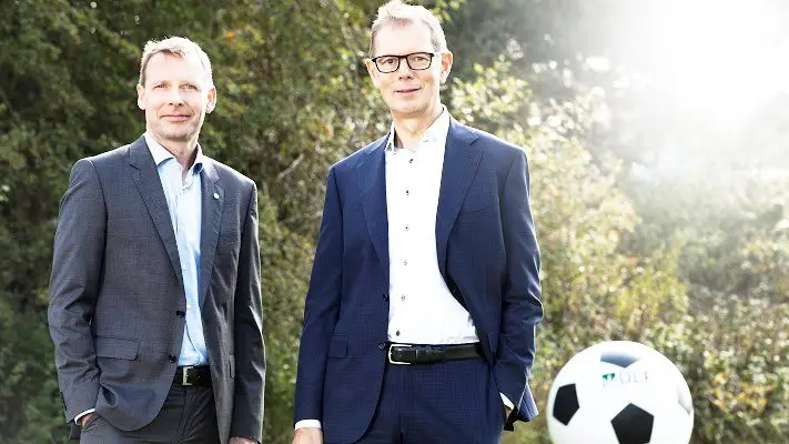 Bestyrelsesformanden i DLF, Christian Høegh-Andersen (til venstre), og administrerende direktør Truels Damsgaard kan se tilbage på et forrygende år i koncernen.