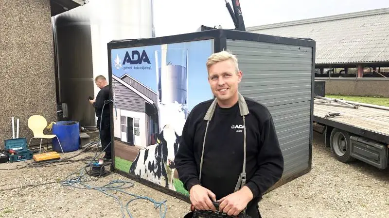 33-årige Lasse Ellegaard har overtaget ADA A/S, der producerer silokøletanke til mælkeproducenter.